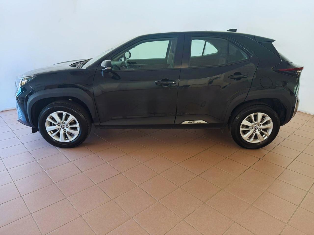 Toyota Yaris Cross SUV 1.5H (116 CV) E-CVT BUSINESS