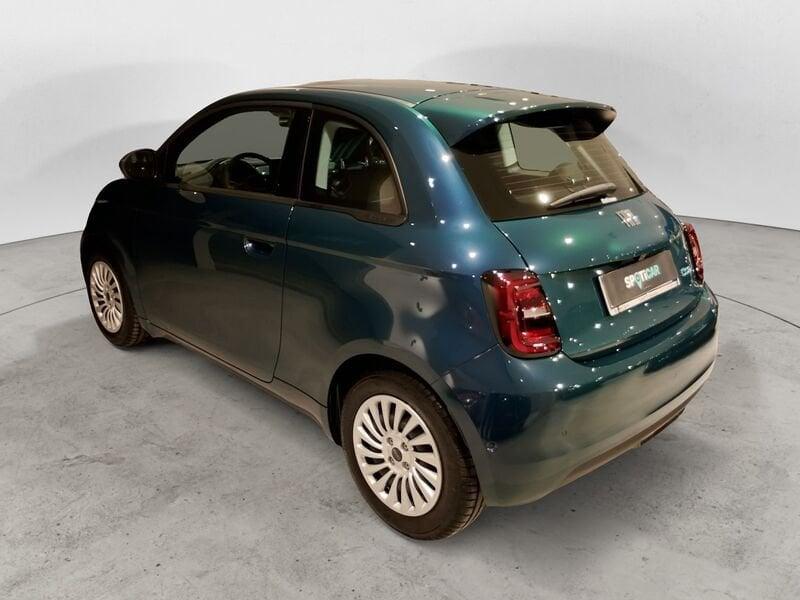 FIAT 500 500e Berlina 42 kWh