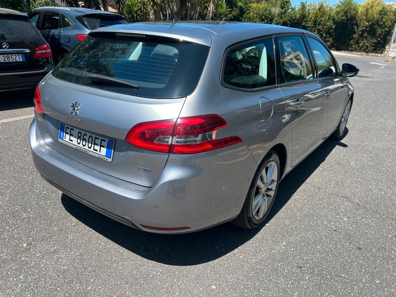 Peugeot 308 BlueHDi 100 S&S Business