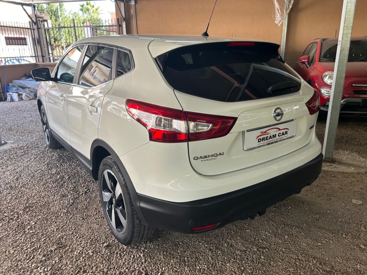 Nissan Qashqai 1.5 dCi N-Connecta 360