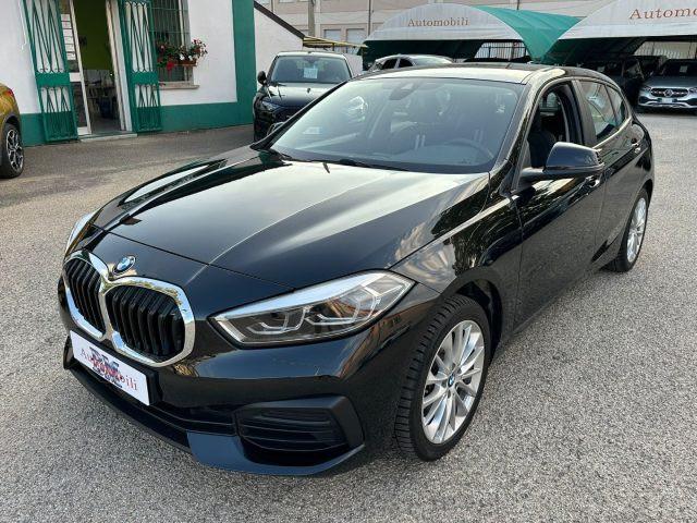 BMW 116 d 5p. ADVANTAGE AUTO IVA NAVI LED CRUISE CARPLAY