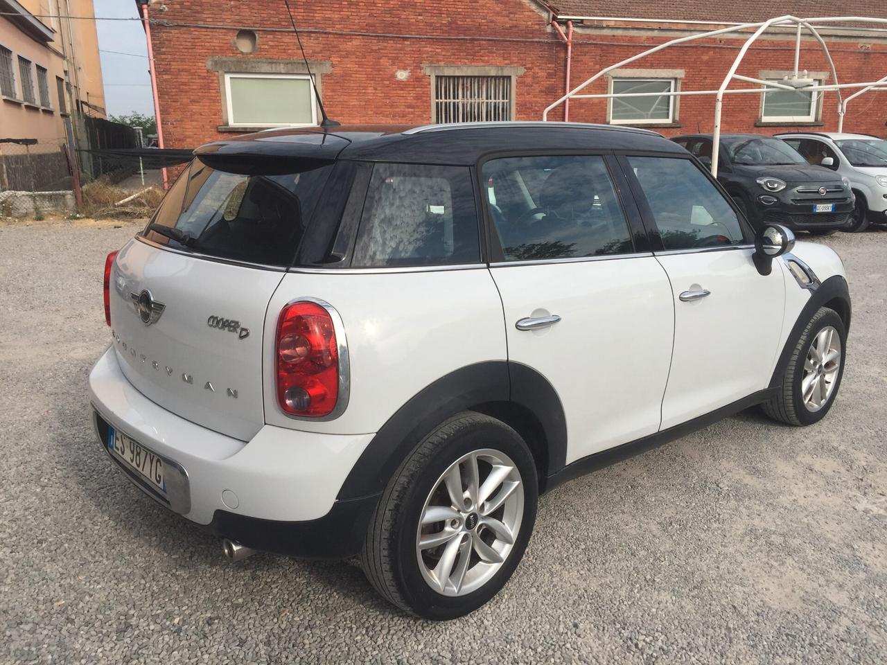 Mini Cooper Countryman 2.0 D Automatica