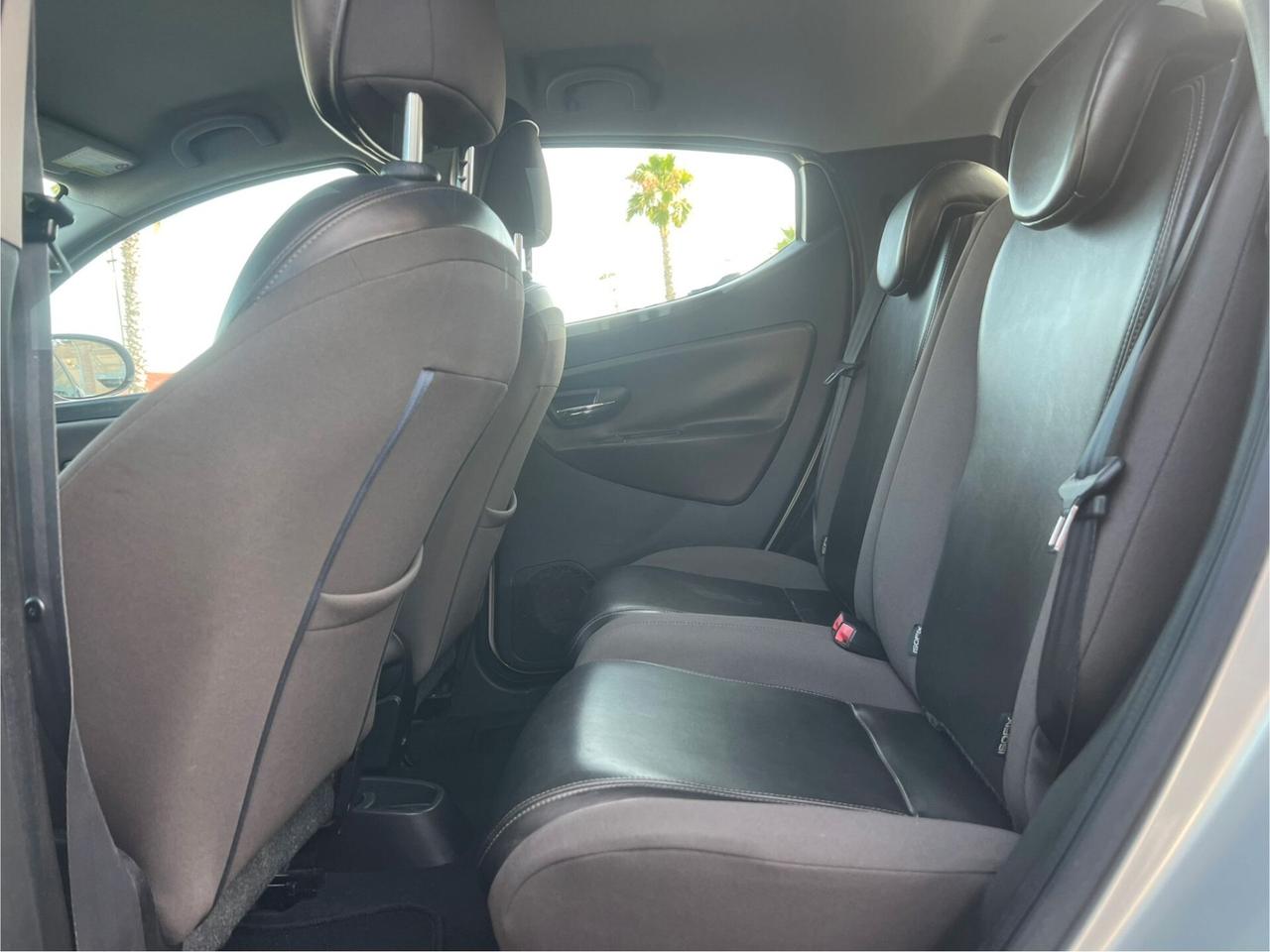 Lancia Ypsilon 1.3 MJT 16V 95 CV 5 porte S&S Gold