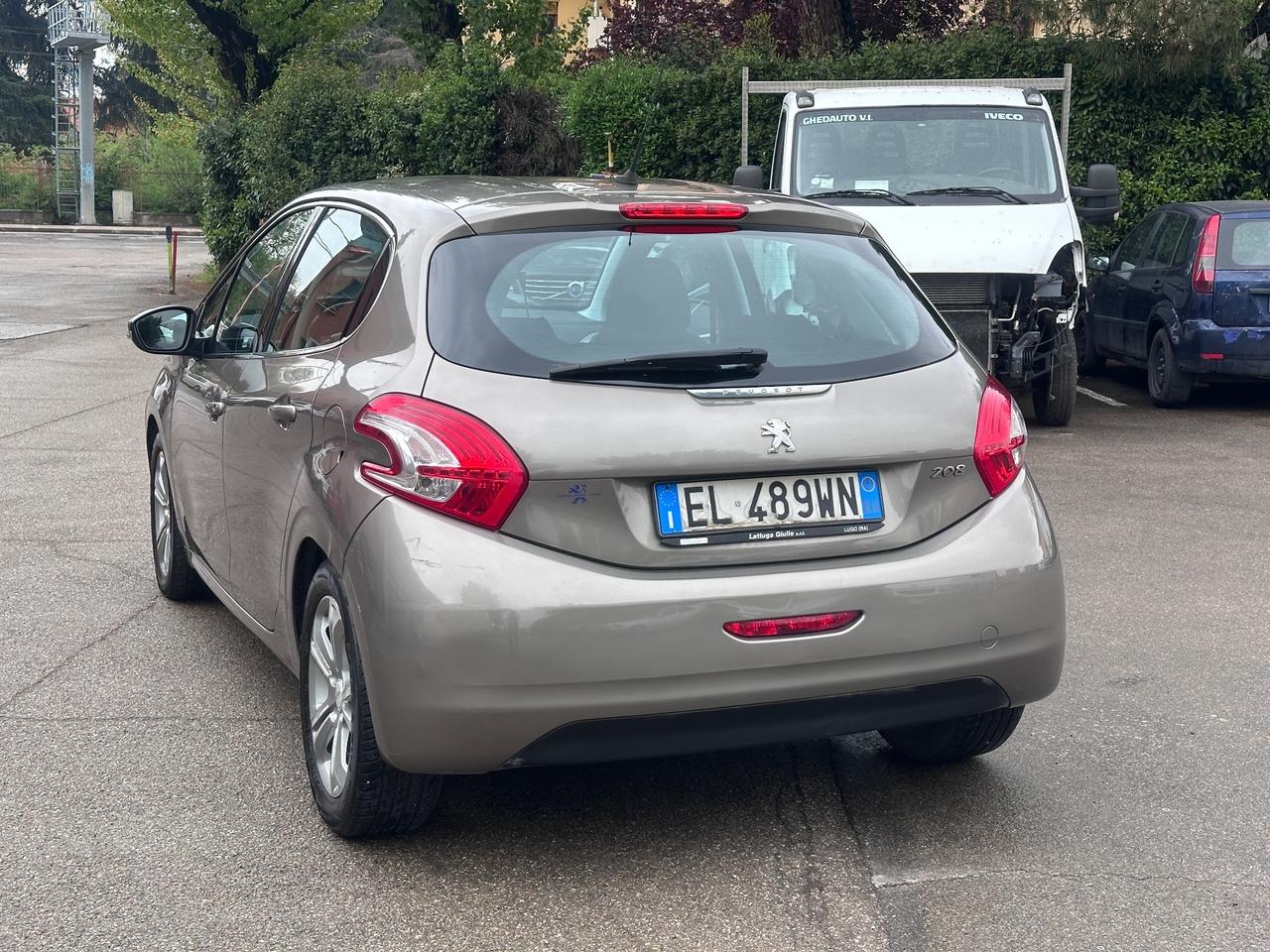 Peugeot 208 1.2 VTi 82 CV 5porte Allure Gpl