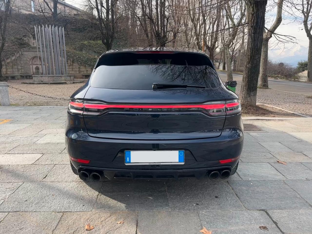 Porsche Macan 2.0 T 245 CV Sport Design PDK