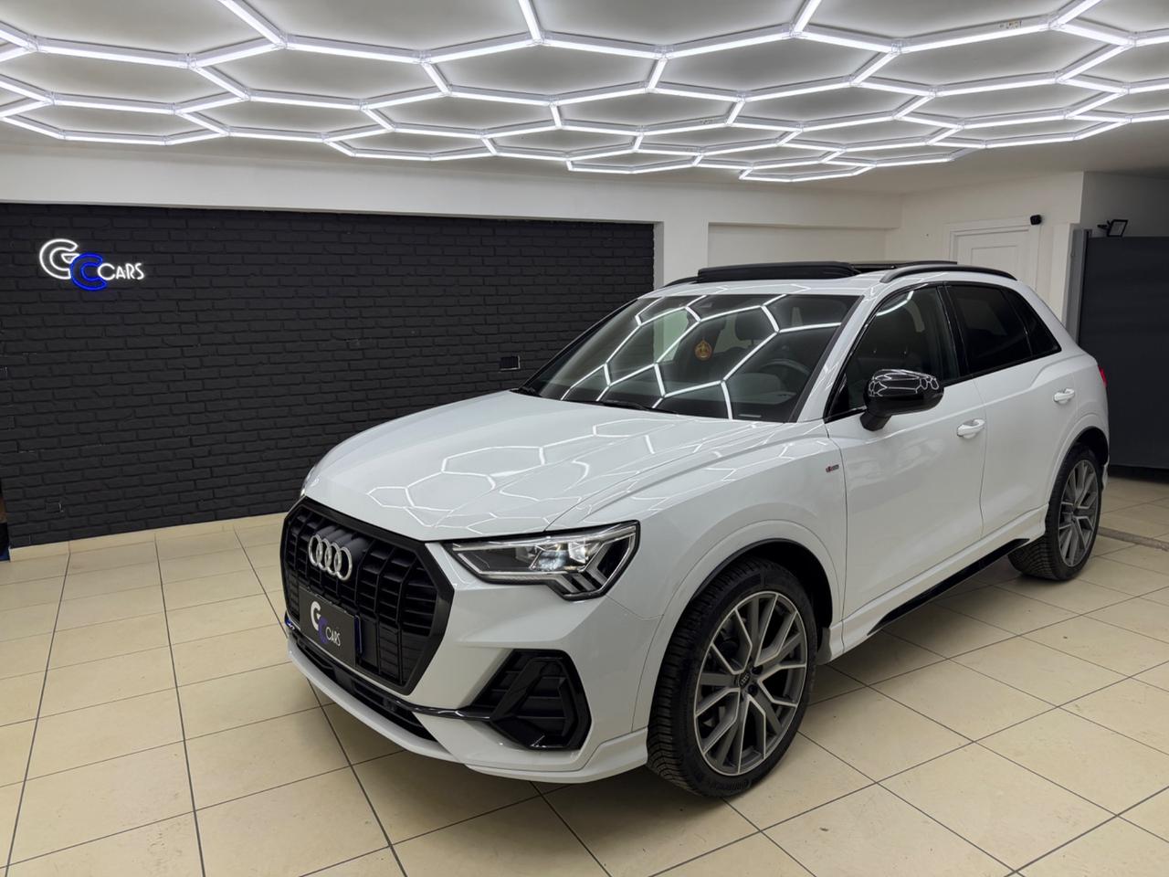 Audi Q3 40 TDI S LINE IPER FULL ITA UFF UNI PRO