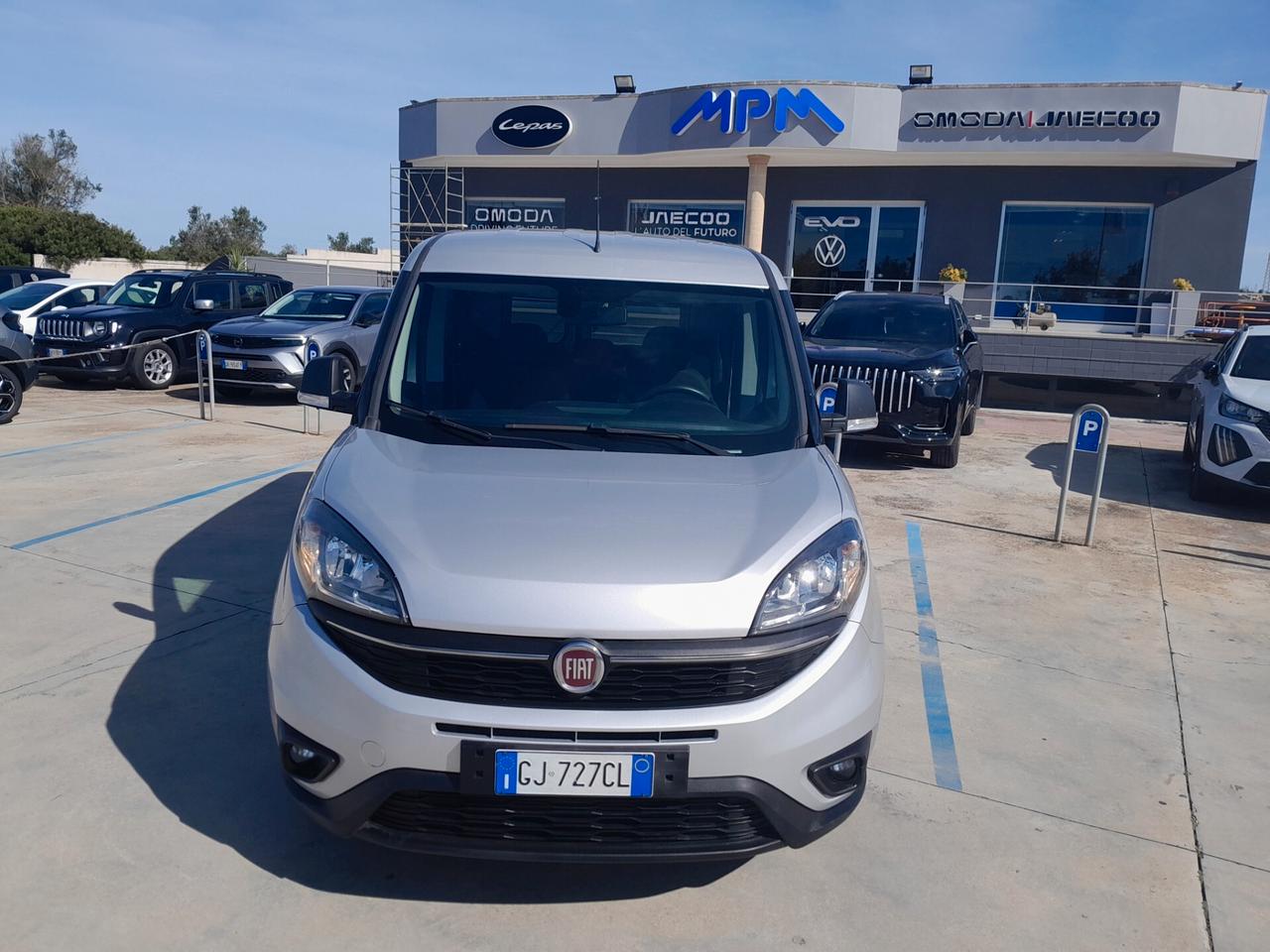 DOBLO' POSTI 1.6 MJT 120CV MAXI N1 LOUNGE
