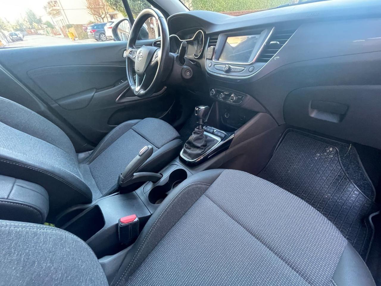 OPEL Crossland 1.5 ECOTEC D 110 CV unico proprietario