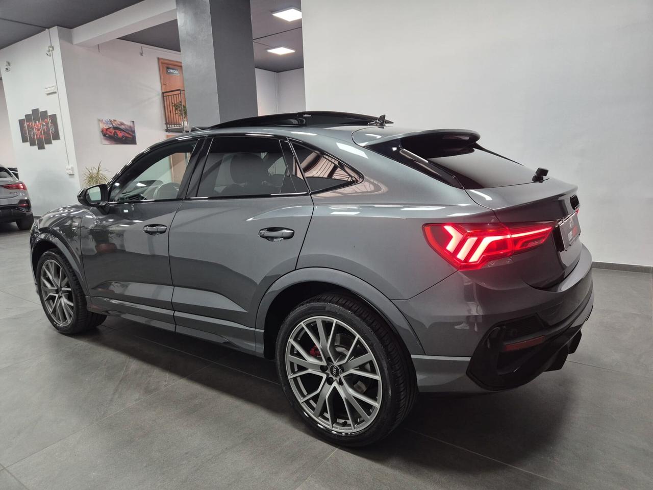 AUDI Q3 SPORTBACK 40 TDI S tronic quattro edition