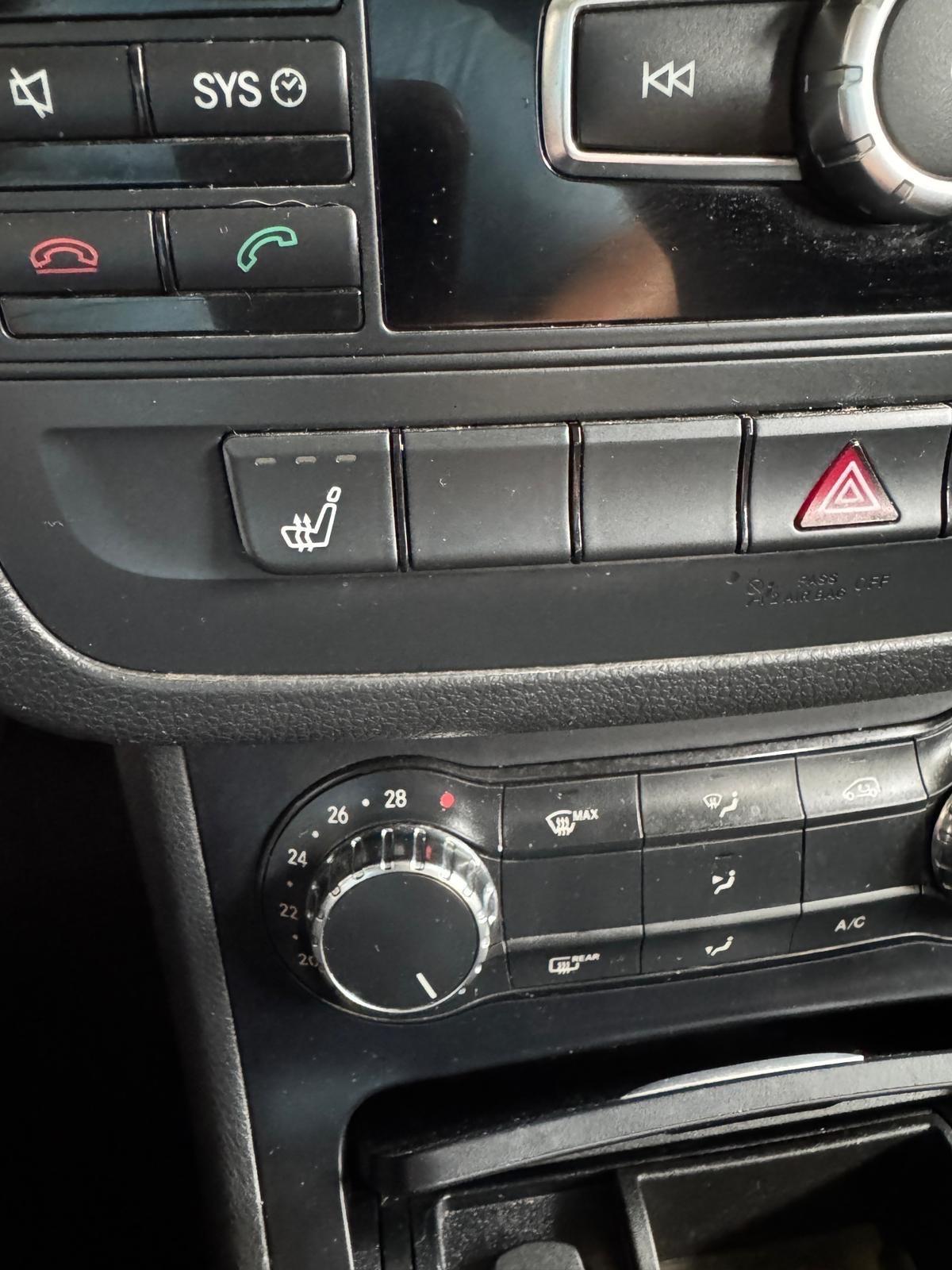 Mercedes-benz B 180 d Premium