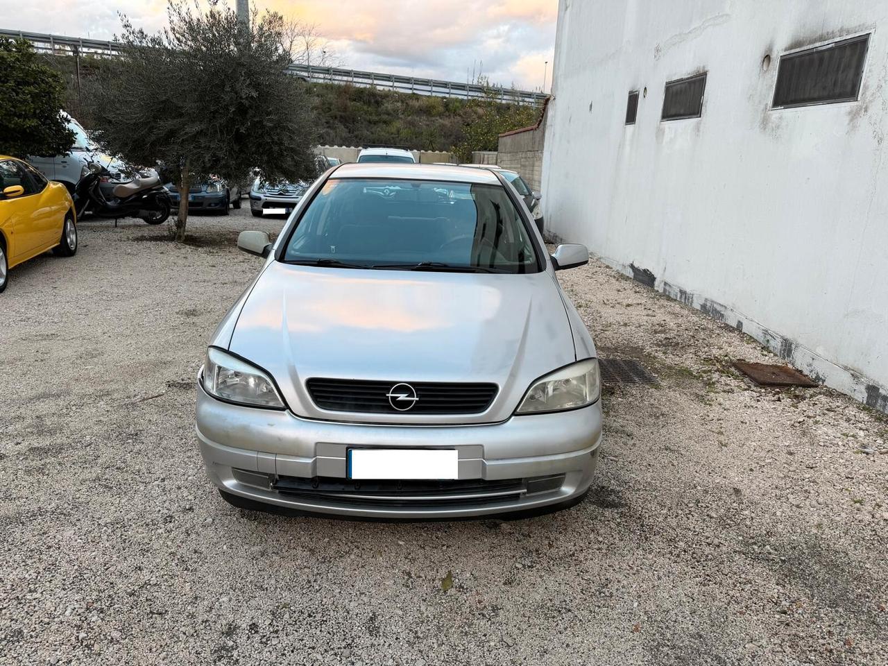 Opel Astra 1.4i Gpl 16V cat 5 porte Club-07/2001