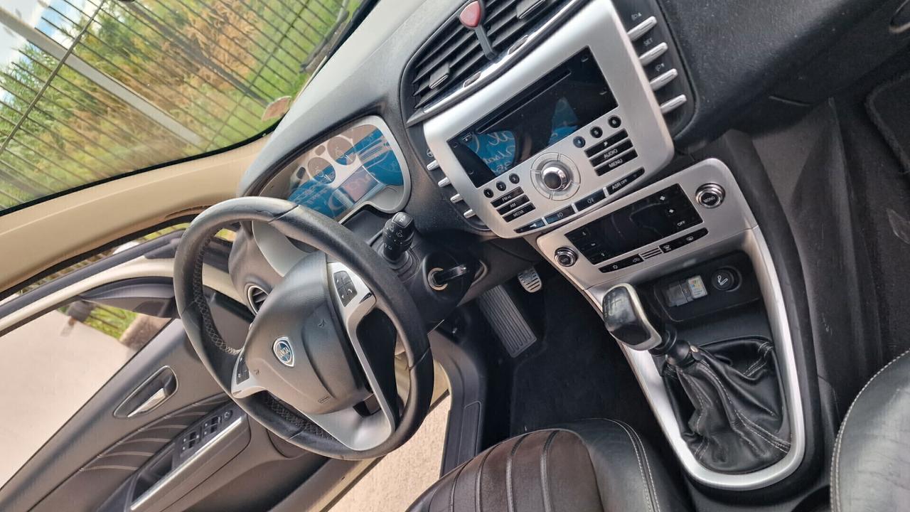 Lancia Delta 1.6 MJT Platino "TETTO APRIBILE"