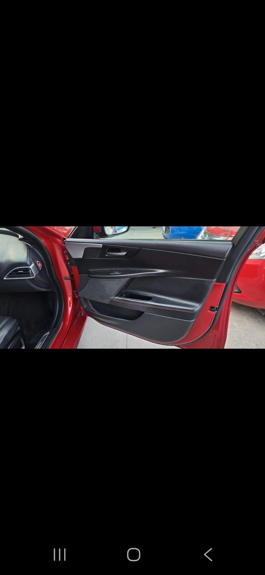 Jaguar XE 2.0 D Turbo 180CV problemi al motore