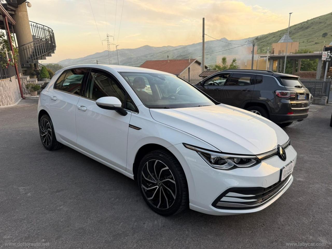 VOLKSWAGEN Golf 2.0 TDI DSG SCR Style