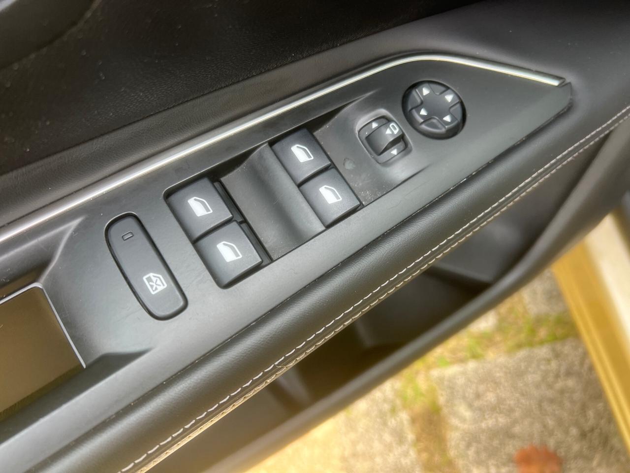 Peugeot 3008 1.5 BlueHDi 130CV EAT8 Allure-2018