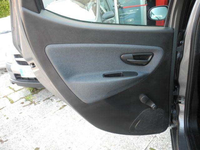 LANCIA Ypsilon 1.0 FireFly 5p. S&S Hybrid Gold - OK NEOPATENTATI