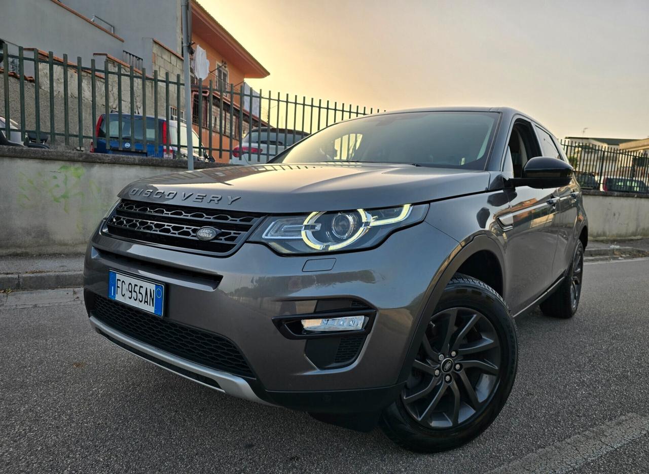 DISCOVERY SPORT 2017 HSE LUXURY PARI AL NUOVO