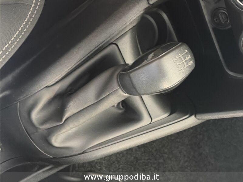 Peugeot 208 I 2015 Benzina 3p 1.2 puretech Access gpl 82cv