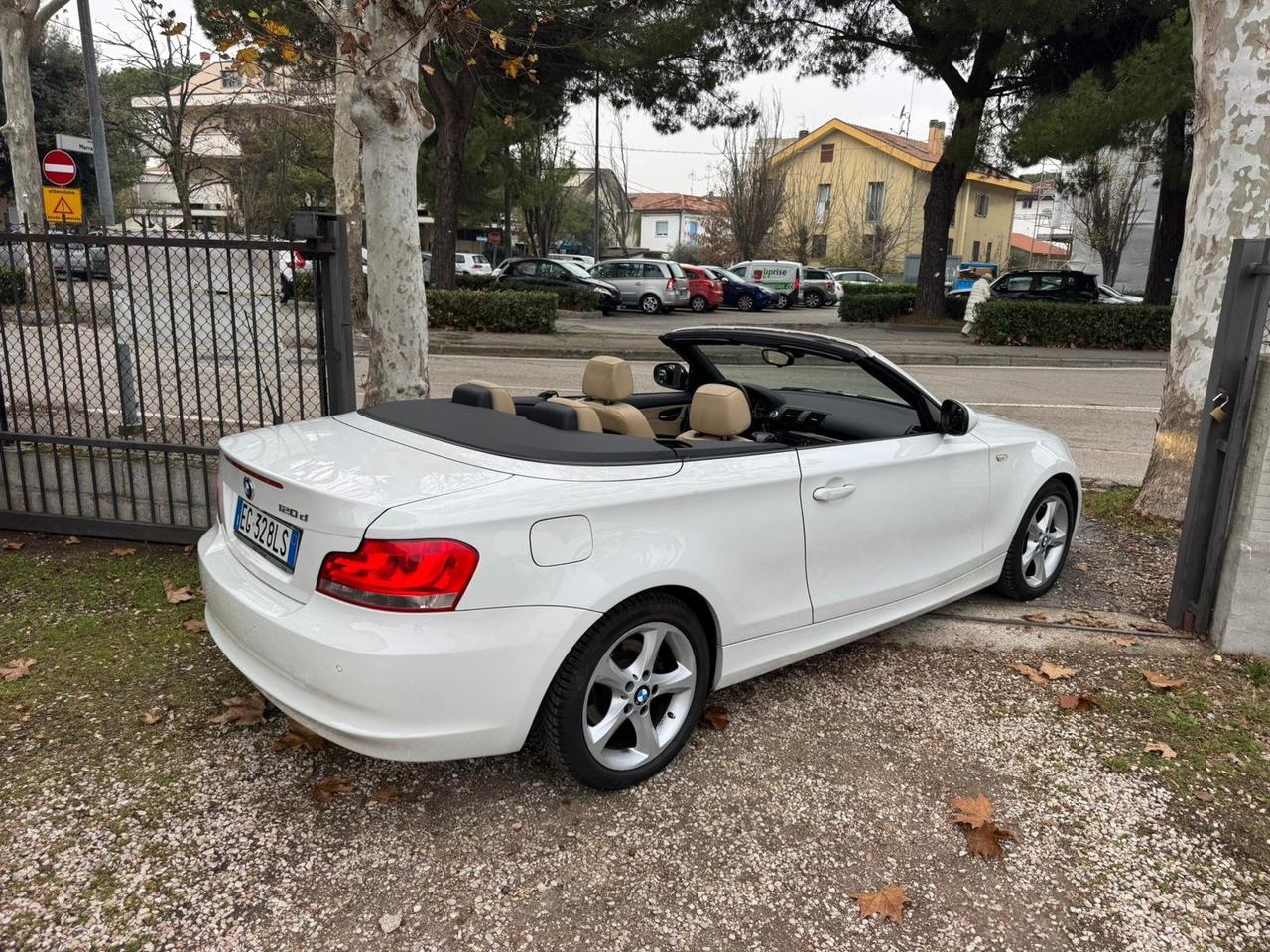 Bmw 120 120d Cabrio Futura Automatica