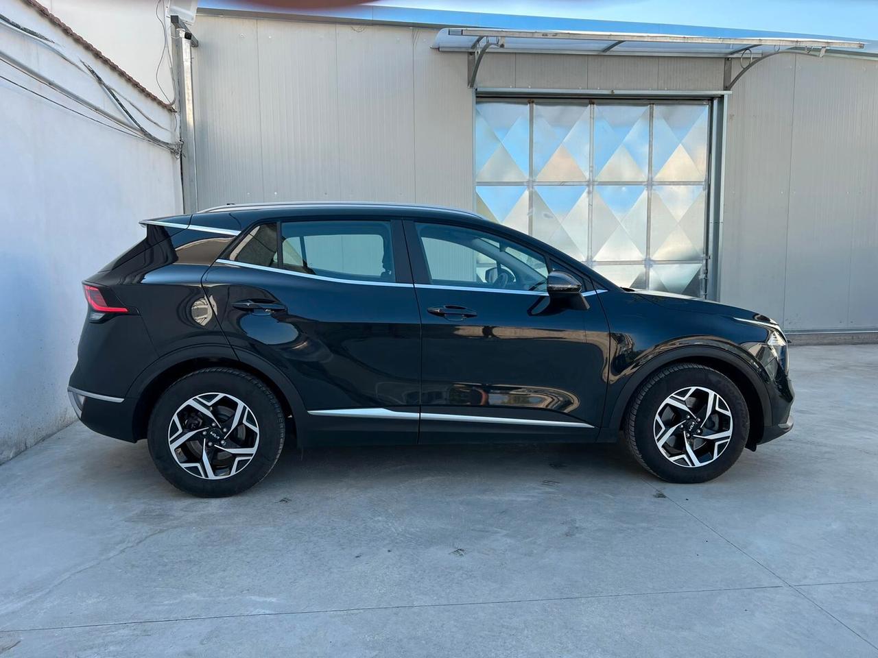 KIA SPORTAGE 1.6 CRDi MHEV 136cv 2022!!! AUTOMATICA!!!