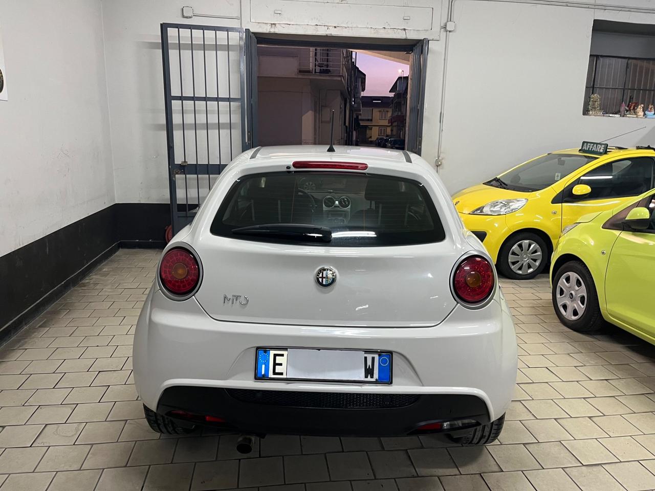 Alfa Romeo MiTo 1.4 M.air S&S Distinctive 2012
