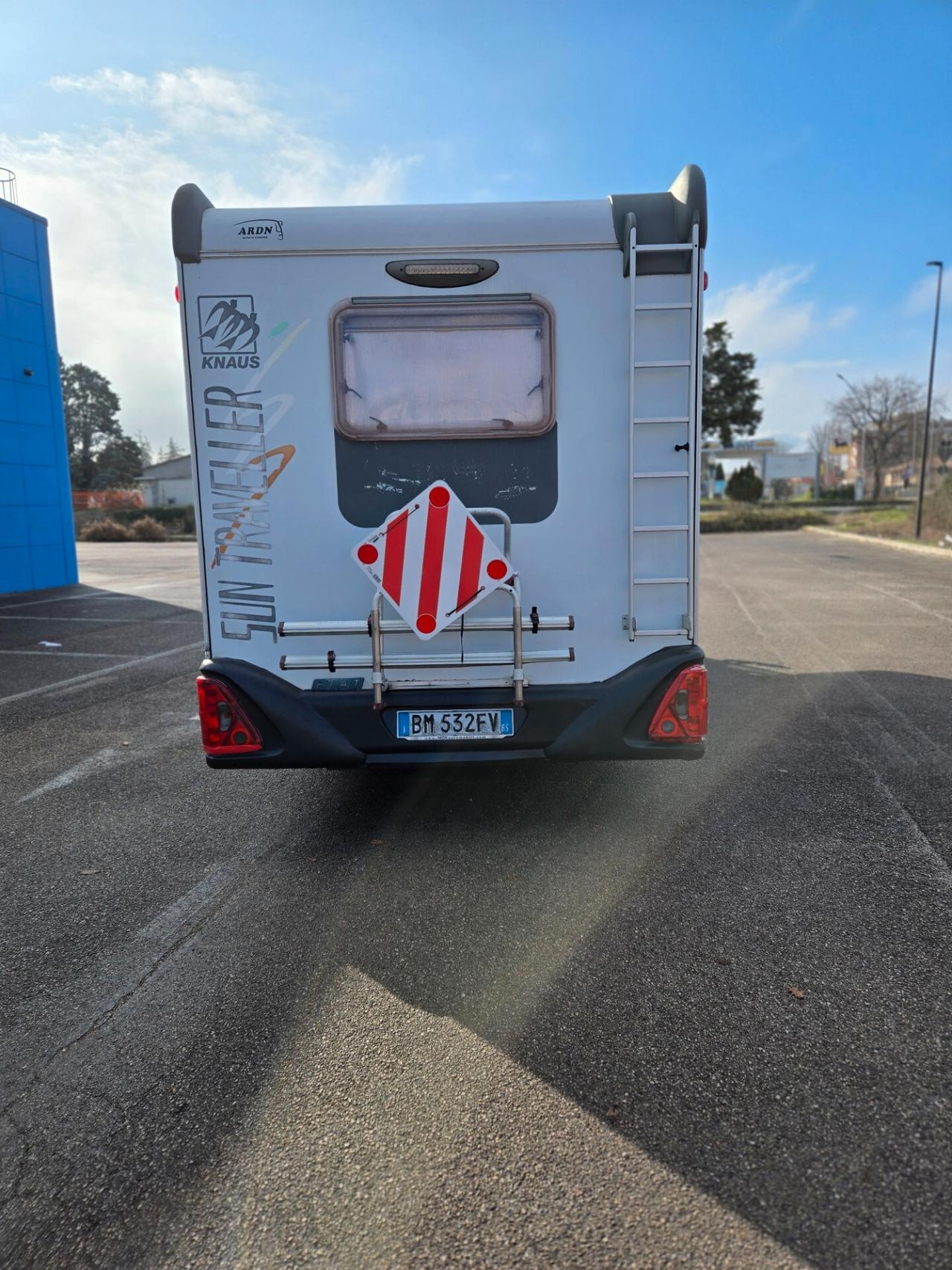 Fiat Ducato 2.8 diesel alesstimento Knaus