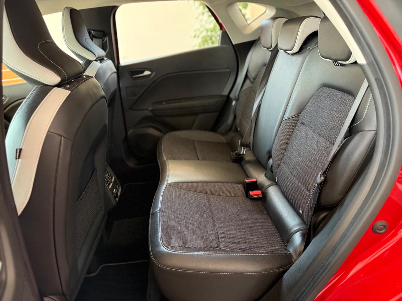 Renault Captur TCe 100 CV GPL Intens
