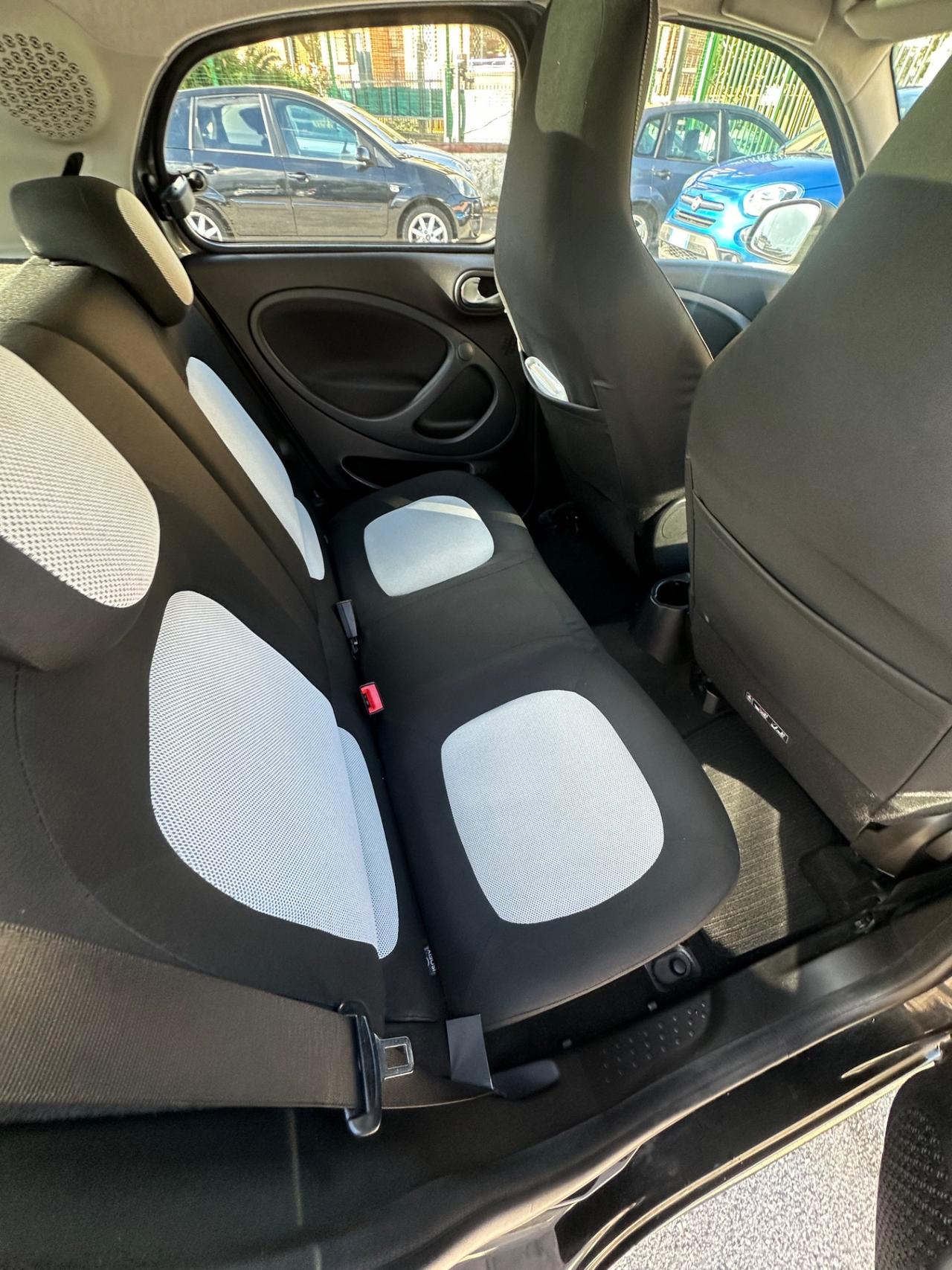 Smart ForFour 70 1.0 Prime