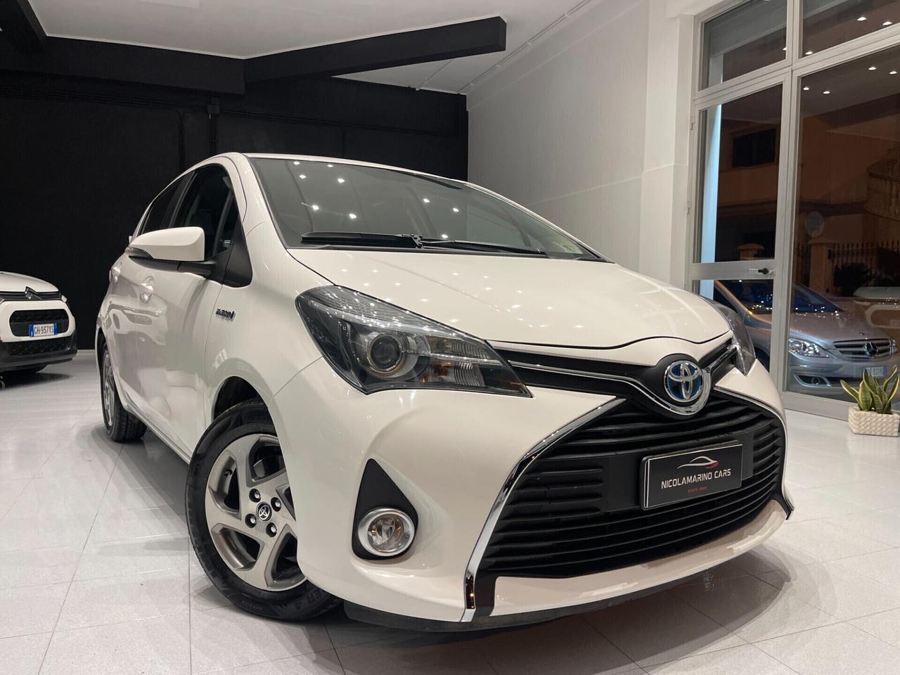 Toyota Yaris 1.5 Hybrid 5 porte Cool