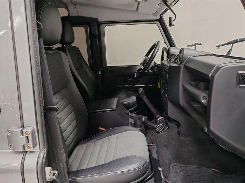 Land Rover Defender Defender 110 2.4 TD4 Station Wagon SE N1
