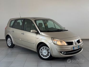RENAULT Grand Scenic