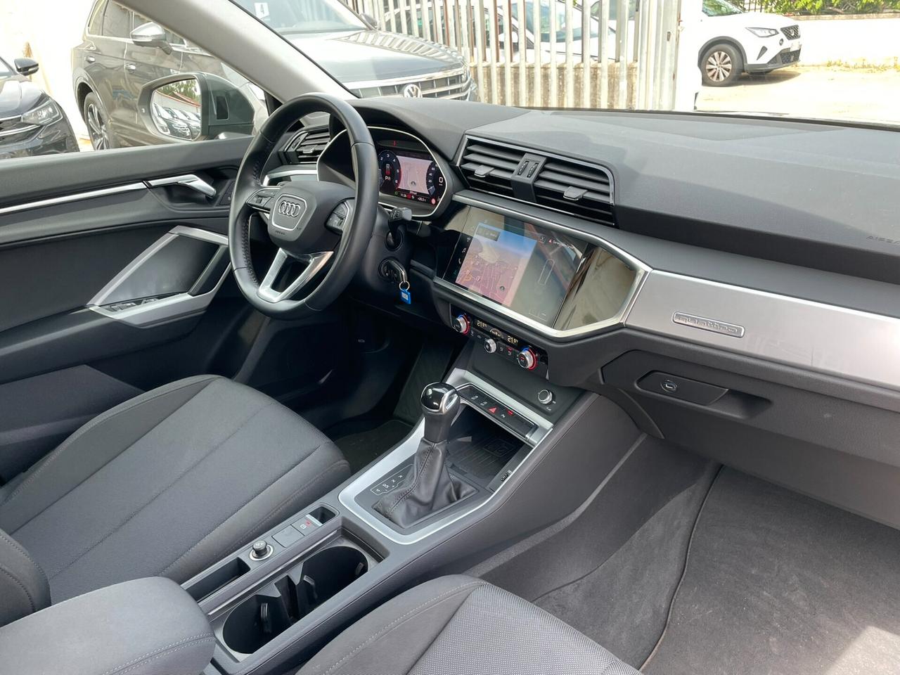 Audi Q3 Business 2.0 TDI 190CV s-tronic quattro 40