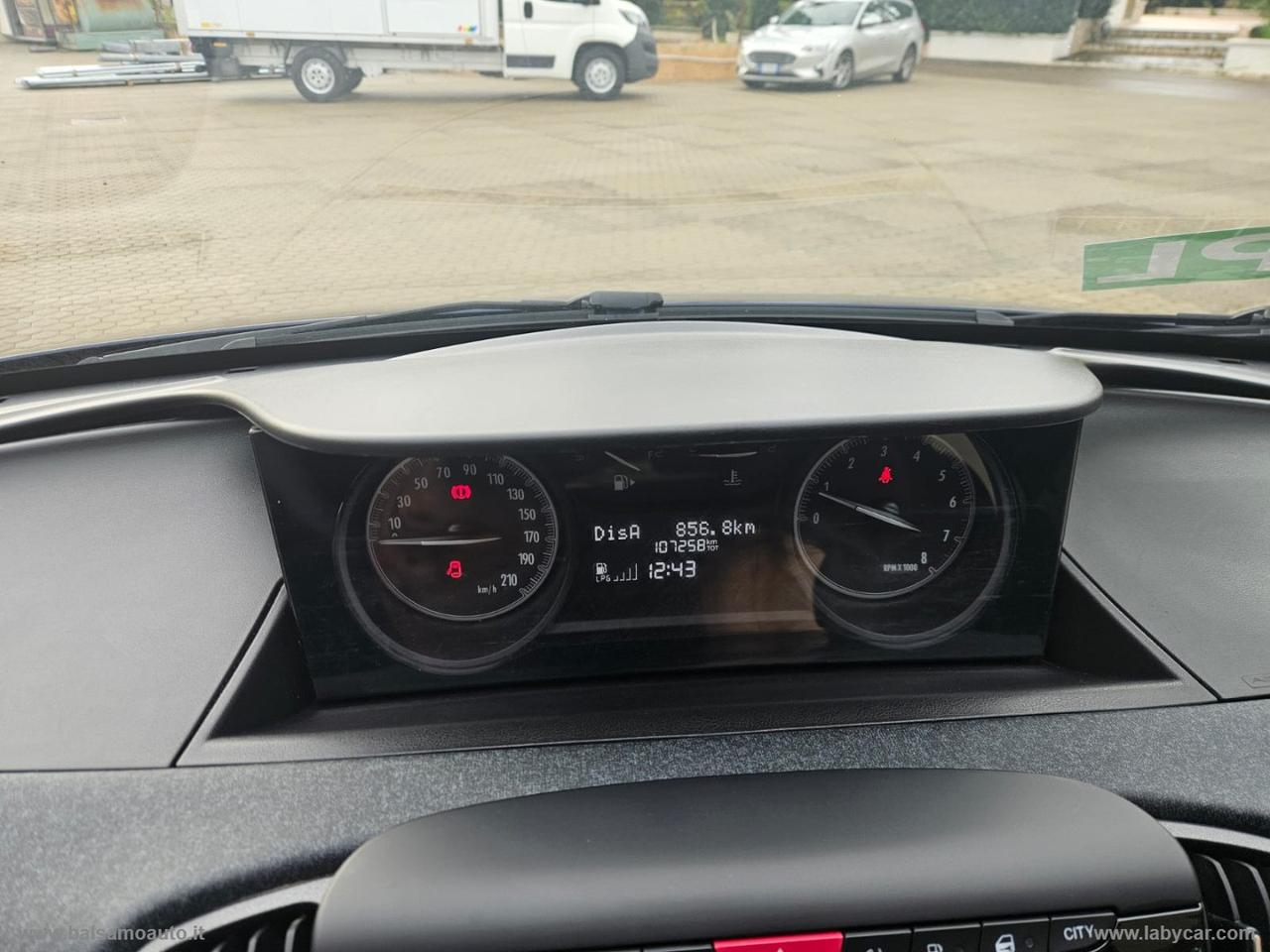 LANCIA Ypsilon 1.2 69 CV 5p. GPL Ecochic Gold