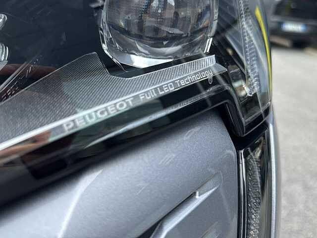 Peugeot 3008 Hybrid 136 e-DCS 6 GT