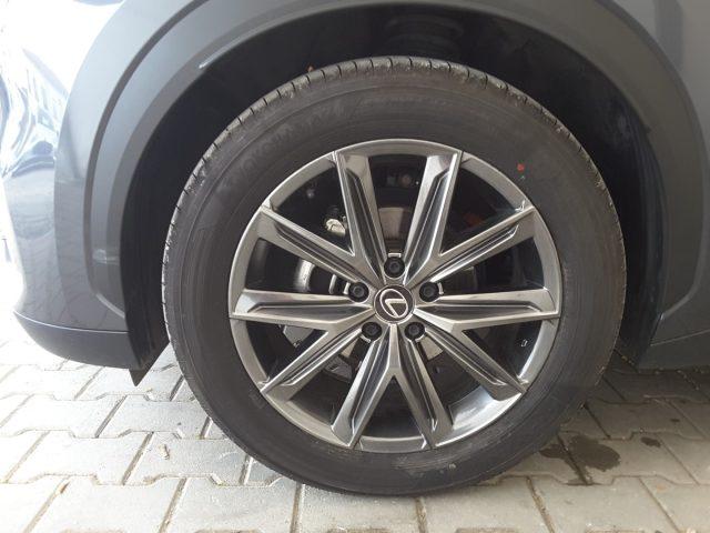 LEXUS LBX 1.5 Hybrid Elegant