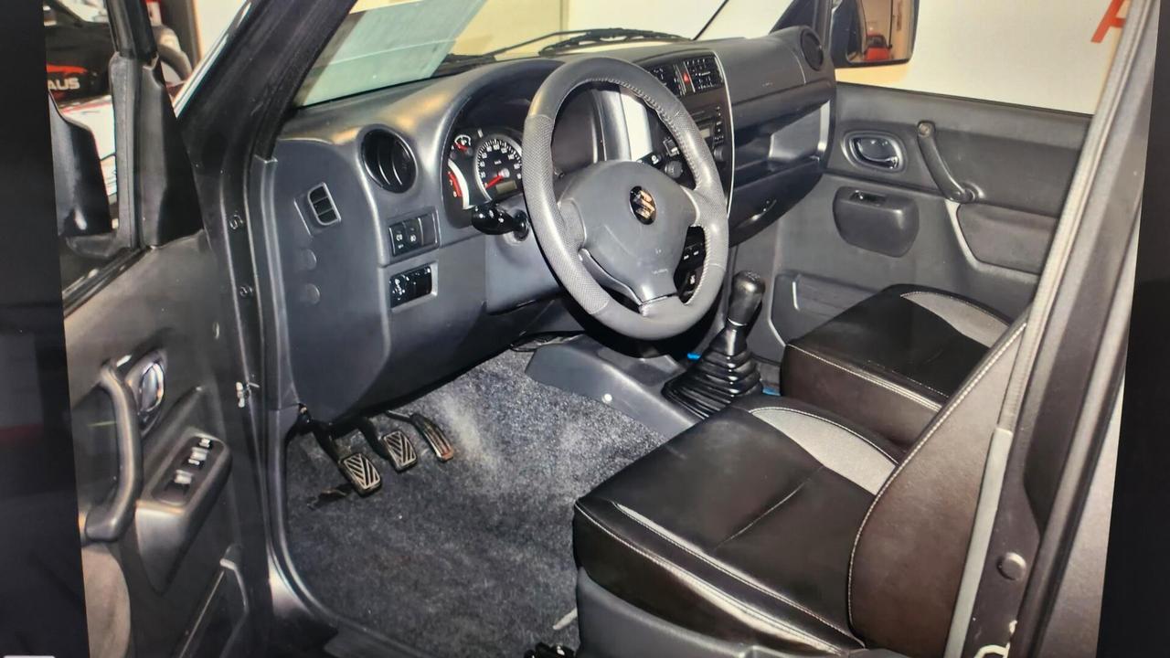 Suzuki Jimny 1.3i 16V cat 4WD Special