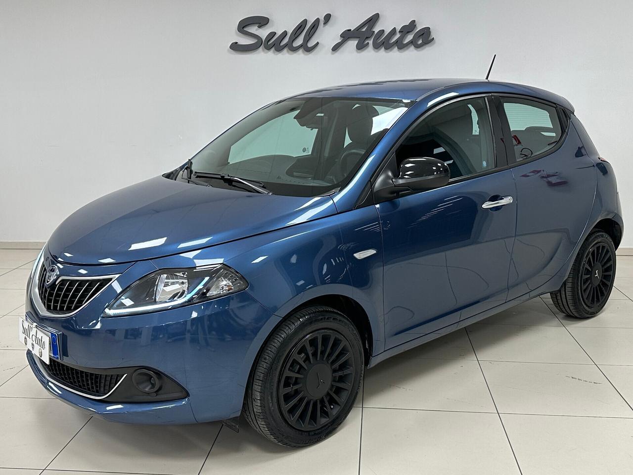 Lancia Ypsilon 1.0 FireFly 5P Hybrid Silver - 2023