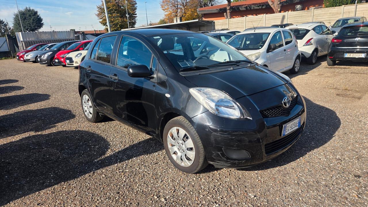 Toyota Yaris 1.0 5 porte Sol unico proprietario km
