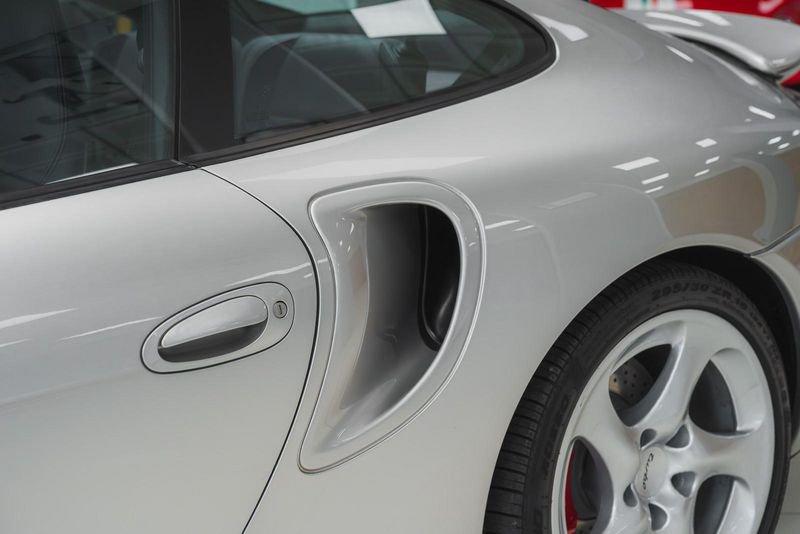 Porsche 911 AG 996 TURBO