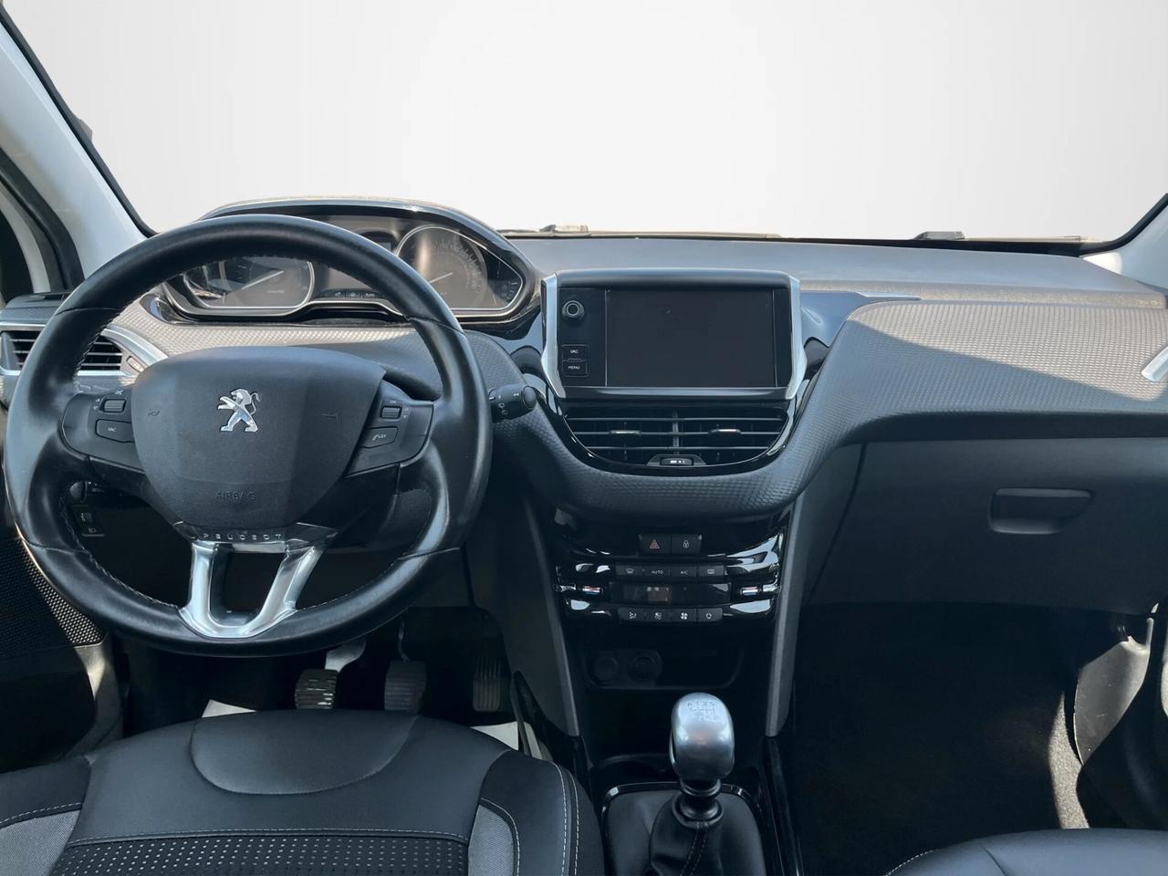 Peugeot 2008 BlueHDi 100 S&S Allure