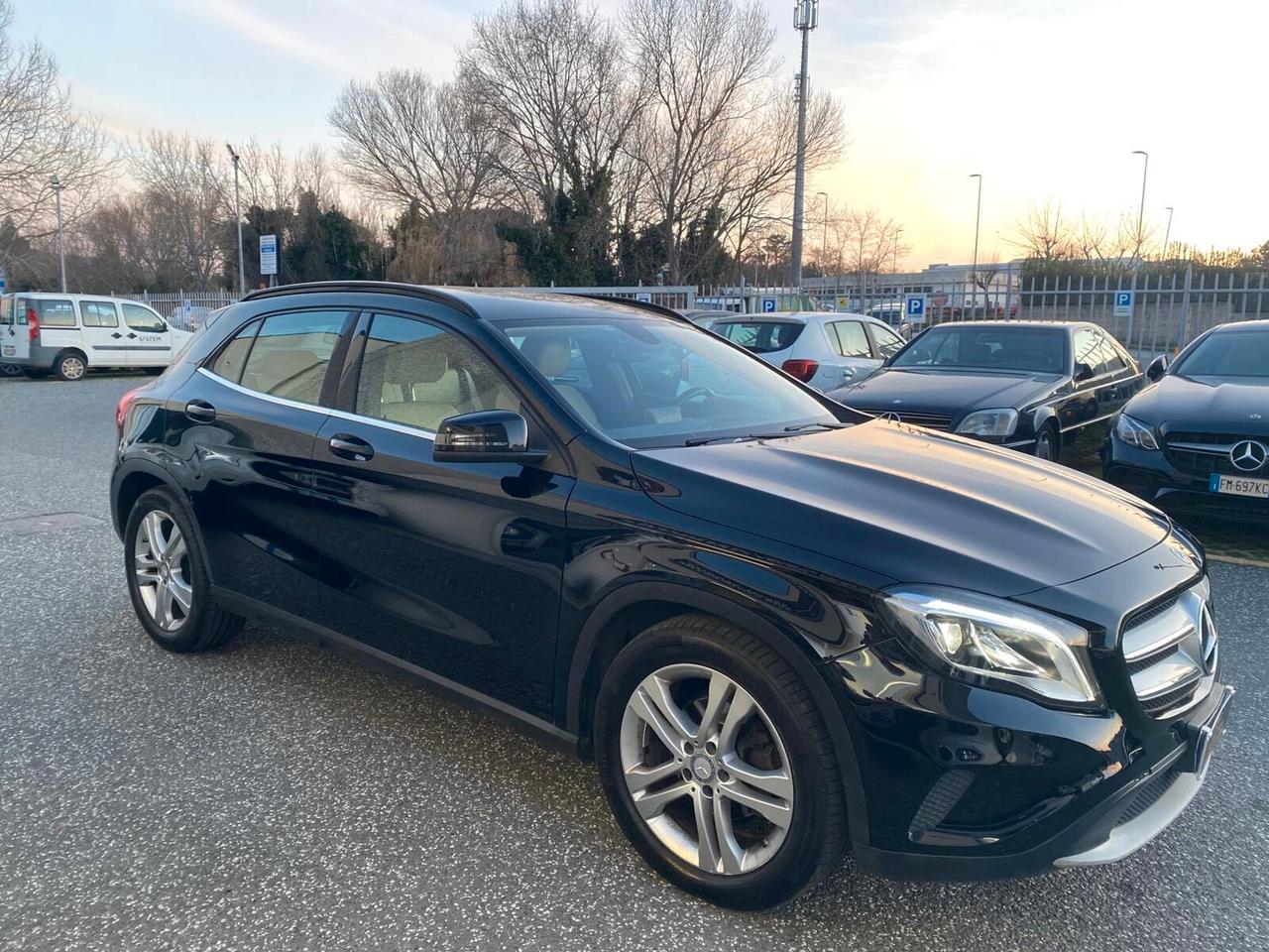 Mercedes-benz GLA 200 CDI Automatic 4Matic Premium