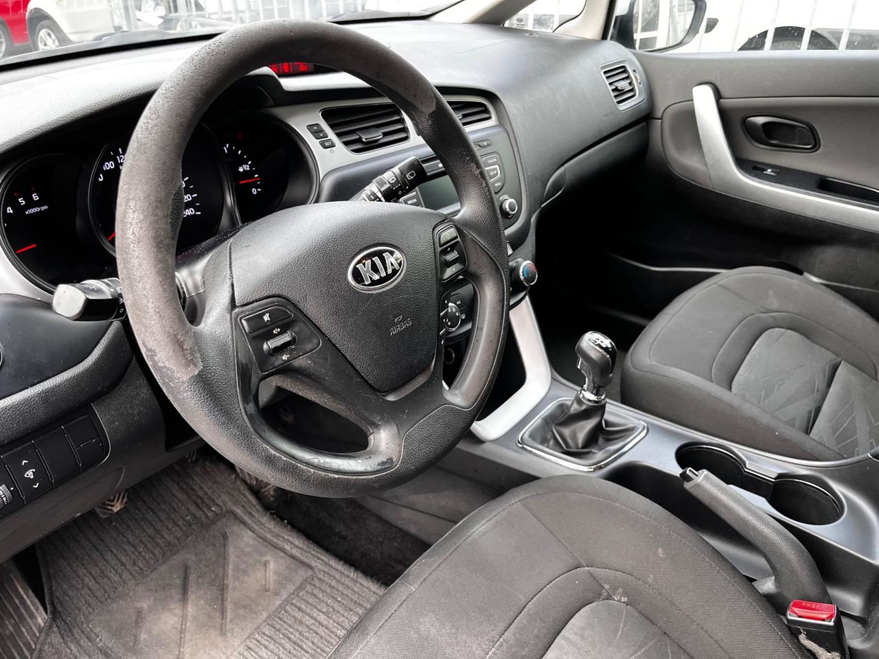 Kia Ceed cee'd 1.4 CRDi 5 porte OK NEOPATENTATI