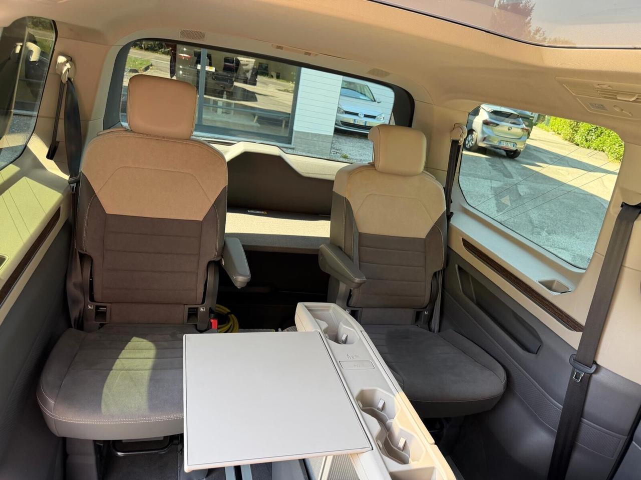 Volkswagen Multivan T7 1.4 TSI eHybrid Style Bulli VW UFFICIALE
