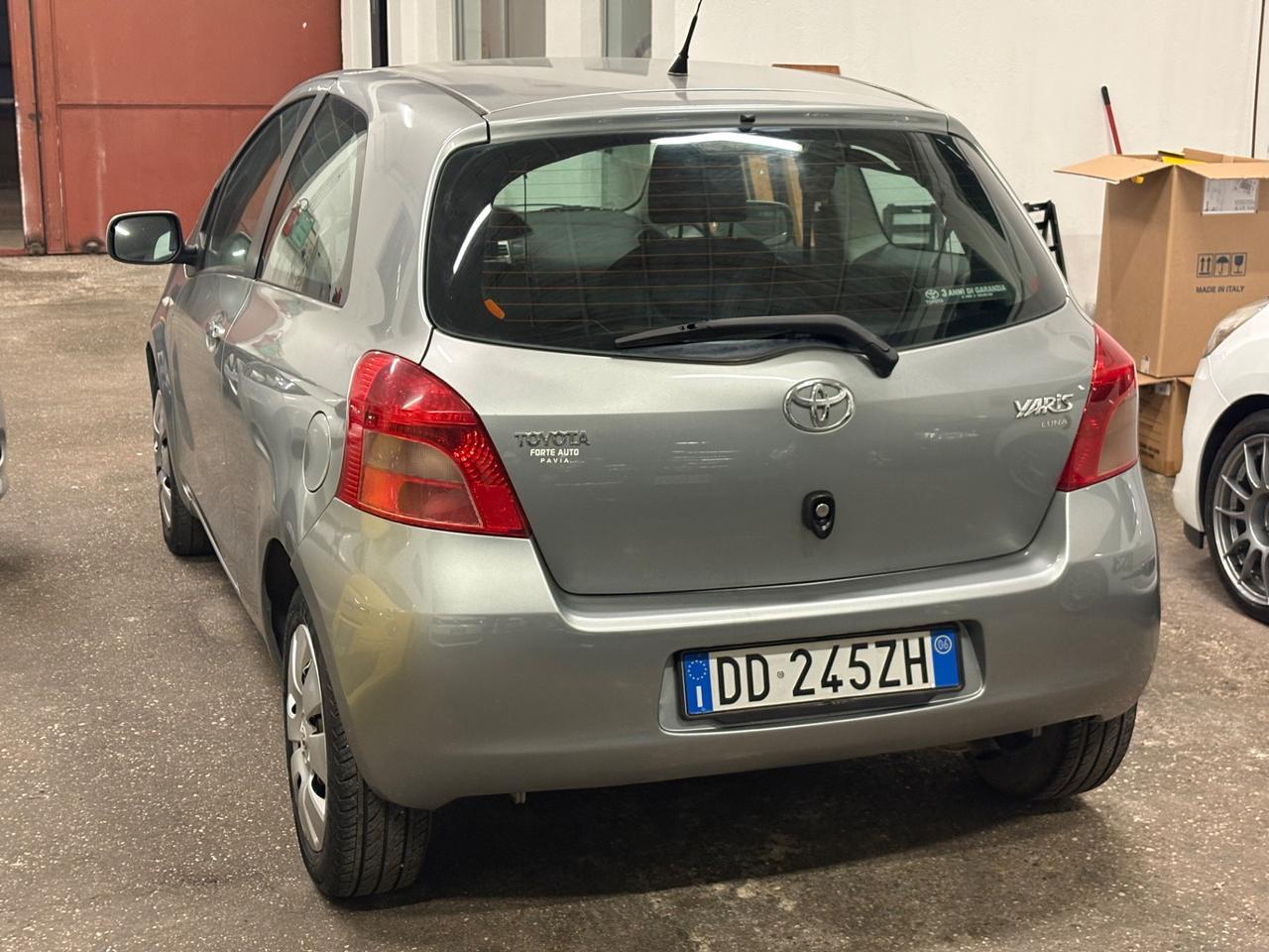 Toyota Yaris 1.3 3 porte Luna