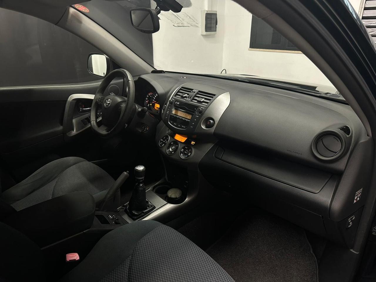 Toyota RAV 4 RAV4 2.2 150 CV Exclusive