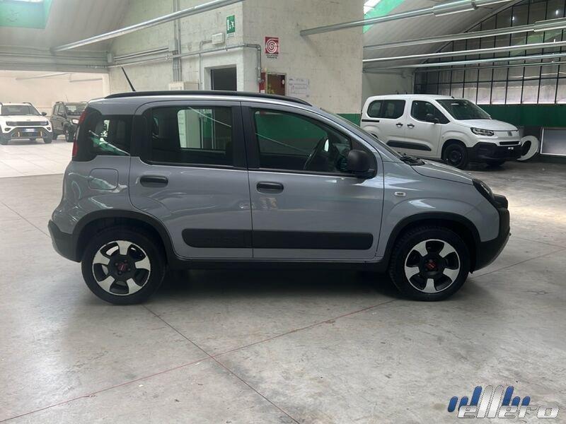 FIAT Panda 1.0 70cv S&S Hybrid E6d-T CityCross
