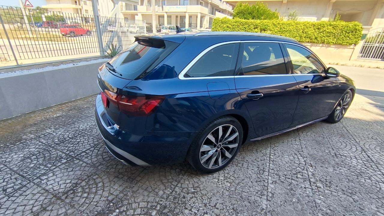 Audi A4 Avant 40 TDI S tronic S line edition