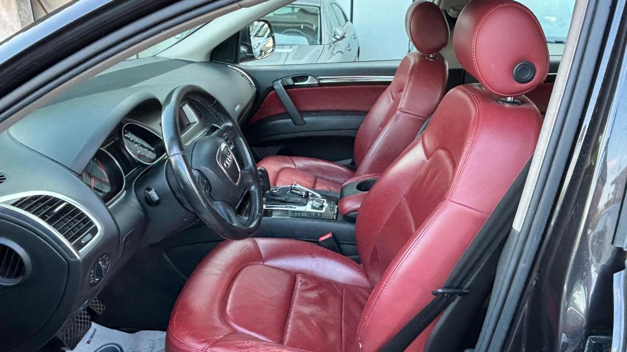 Audi Q7 3.0 V6 TDI 233CV quattro tiptronic