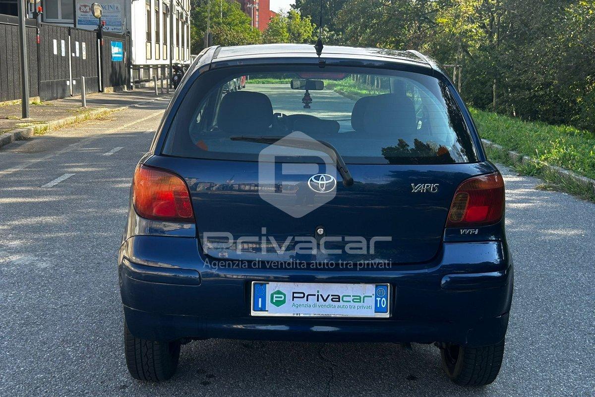 TOYOTA Yaris 1.0i 16V cat 3 porte