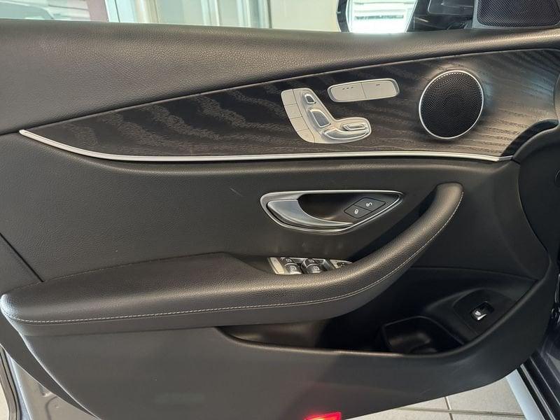 Mercedes-Benz Classe E E 300 de Auto EQ-Power Premium Plus